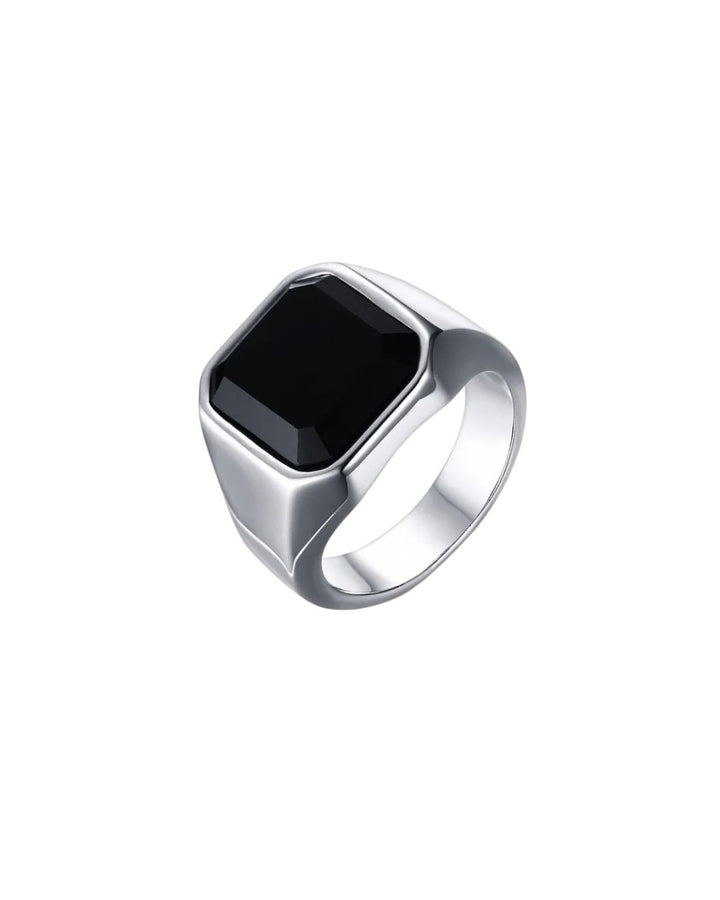 Clean Onyx Ring